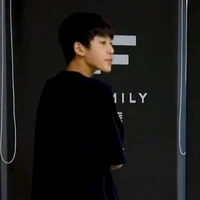 Quan Tuấn Thần(hắn)