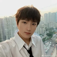 Triệu Quán Vũ(anh)