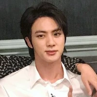 Kim~Seokjin( mẹ nam9)