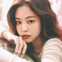 Jennie (chị)
