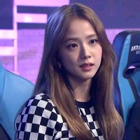 Jisoo(chị)