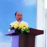 Thầy Hiệu trưởng