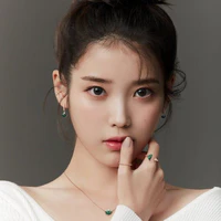 IU