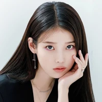 IU