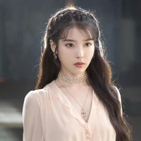 Kim IU - Mẹ Jin và Jennie