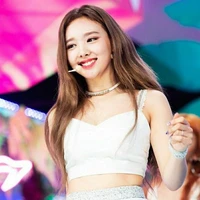 Im Nayeon