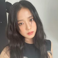 Kim Jisoo(chị Tae)