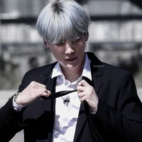 Min Yoongi - Suga