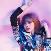 Lalisa(bạn thân JN)