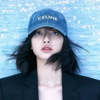 Lisa(cô)