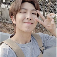 Kim NamJoon Baba của taehyung