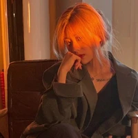Jung Y/N(nữ9)
