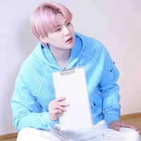 Min Yoongi (Suga)