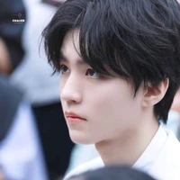 Vương Tuấn Khải