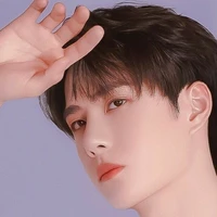 Vương Nhất Bác(NB)
