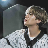 Min Yoongi-ig