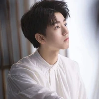 Vương Tuấn Khải