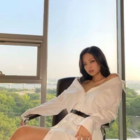Kim Jennie ( Nini