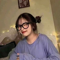 Trần Khánh Ly(bff cô)