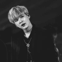 Min Yoon-gi(Suga)