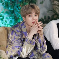 Min Yoongi(chồng Hobi)