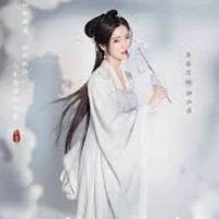 tiền bối mẹ của Ngọc Anh