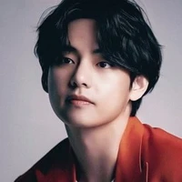Kim Taehyung (V)