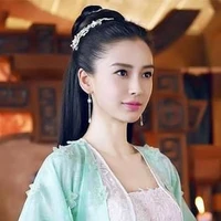 Hàn Nhiên Tiểu Thư