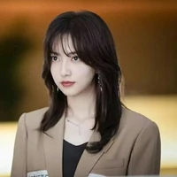 Kim Dương(vk Ngải Giai-bn thân Đồng Dao)