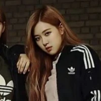Park Chaeyoung (Cô)