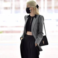 Con quễ tác giả