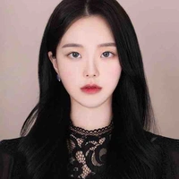 Ana Lee ( Bồ Johnny )