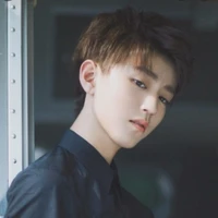 Vương Tuấn Khải