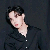 Jung Hoseok (j-hope)