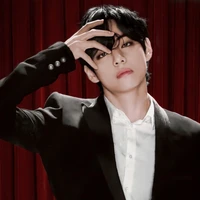 Tae-Hyung(V)