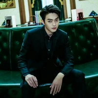 Hứa Khải (ông trùm, Hắc Khải) N9