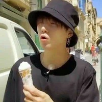 Min Yoongi (Suga)
