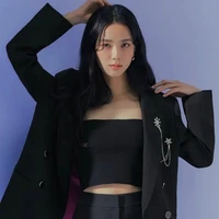 Jisoo(chị)