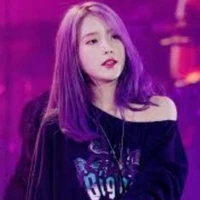 Iu(chị cô)