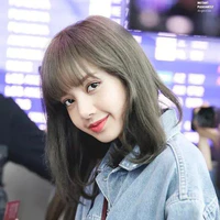 Jeon Lisa-ba cậu