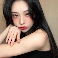 Vân Huyền Trang __Alice__