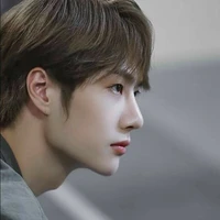 Vương Nhất Bác