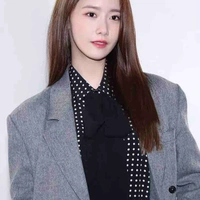 LÂM NHUẪN NHI