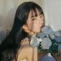 Diệp Lăng Tịnh_Laura