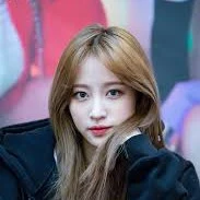 Ahn Hee-yeon(Ghét cô)