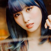 Hirai momo