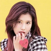 Sana(Ả)