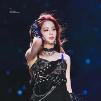 Jisoo(chị của Hoon)