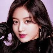 Jihyo- mẹ SJ