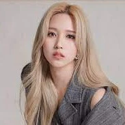Mina- Mẹ NJ và TH